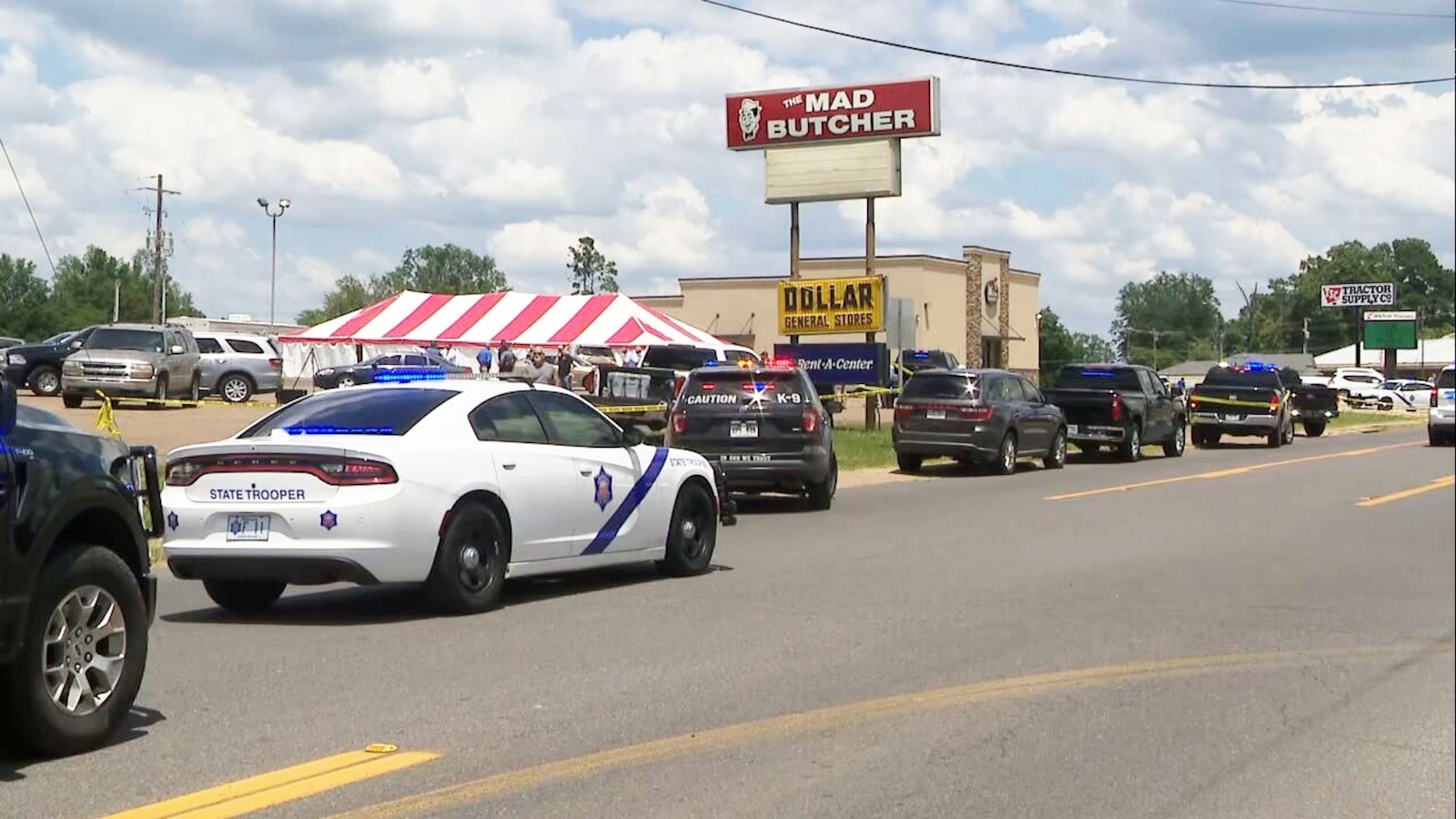 2 killed, 8 hurt in mass shooting at grocery store in Arkansas KVNU