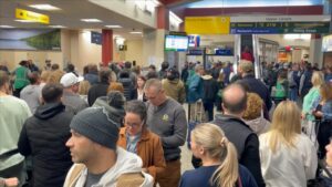 WATCH:  Airports experience delays as TSA workers go another week without pay