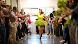 Video Teacher runs 100+ miles to fund student scholarships