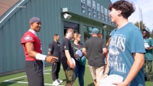 WATCH:  Inside Eagles and Fanatics' unforgettable experience for Make-A-Wish kids