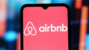 Airbnb’s new rules limit cleaning chores for guests