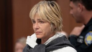 Selma Blair ‘did not intend to harm anyone,’ rep says after alleged flight altercation